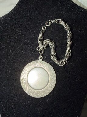 Vintage Silver Sunburst Medallion Pendant Bracelet Engravable